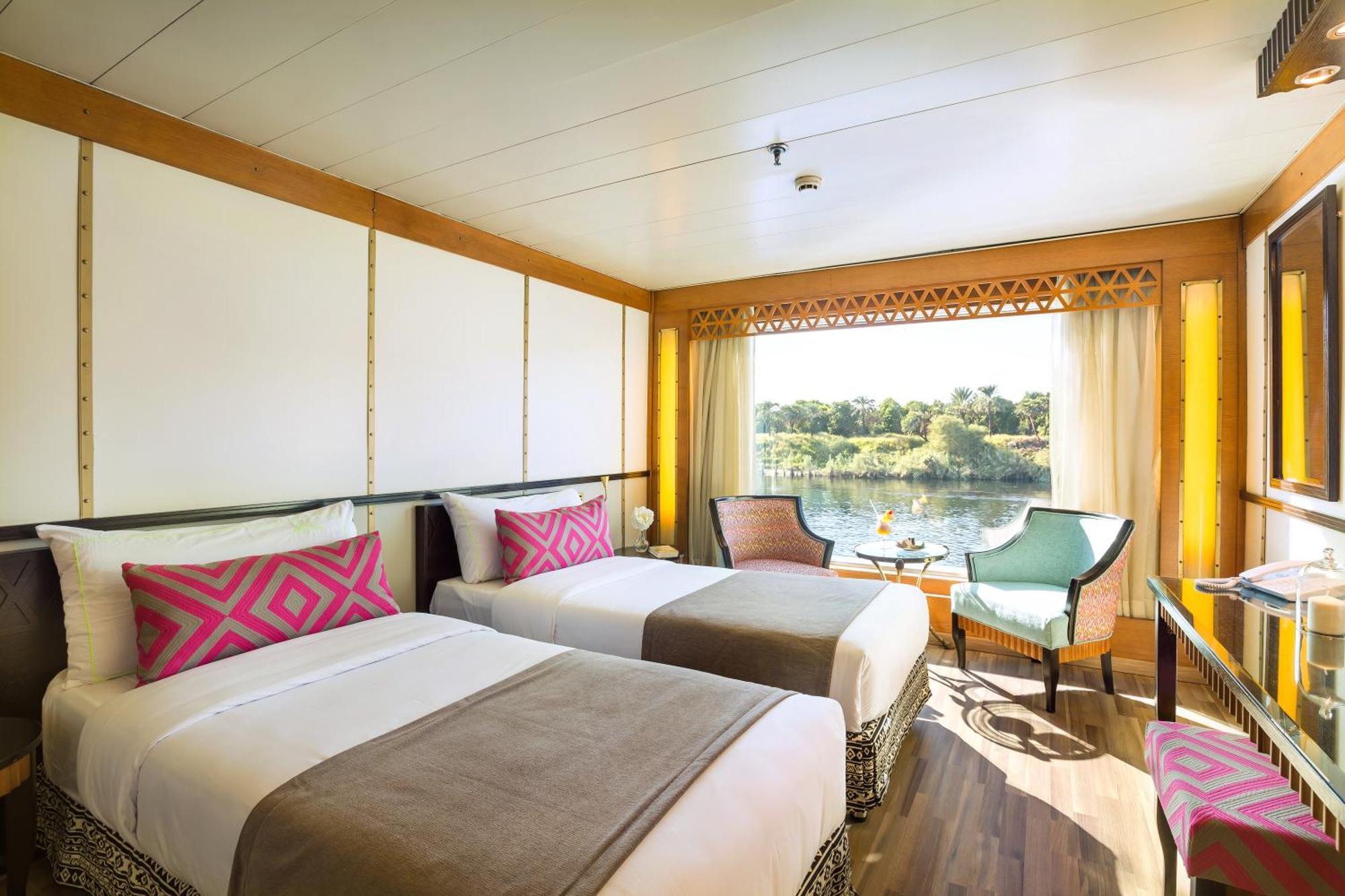 M/Y Alyssa - 4 Or 7 Nights From Luxor Each Monday And 3 Or 7 Nights From Aswan Each Friday Hotel Exterior photo